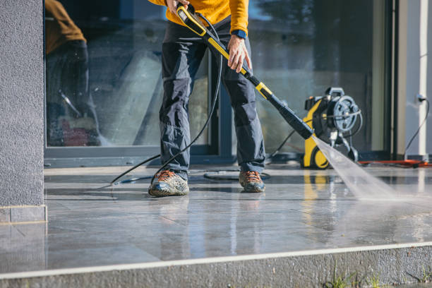 Best Driveway Pressure Washing  in Pinewood Estates, TX